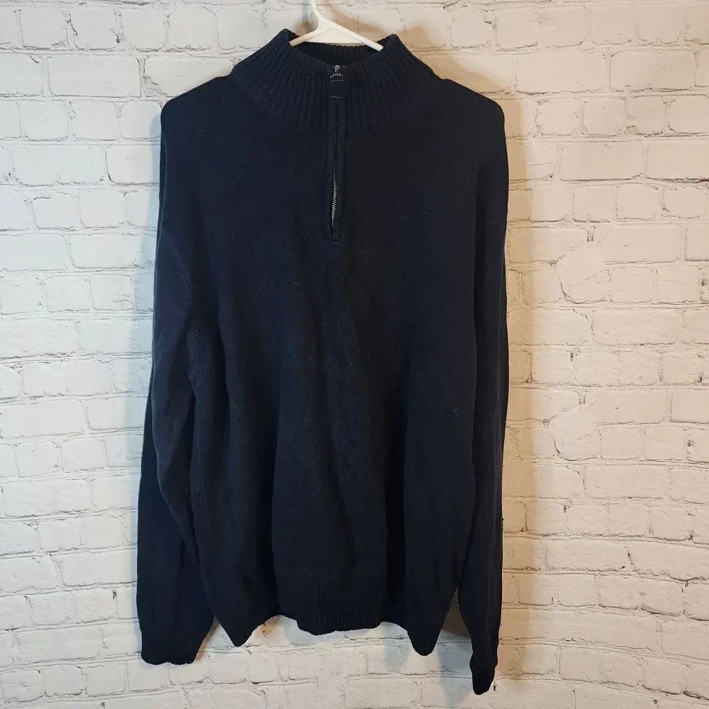 Men's Eddie Bauer zip-up turtleneck sweater, size XL